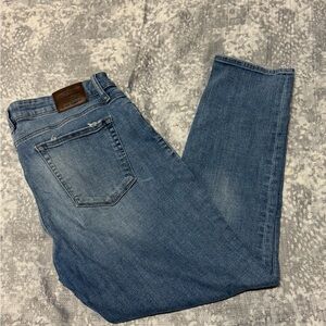 Lucky Brand Women's Size 14 32 Blue Denim Distressed Cropped Jeans